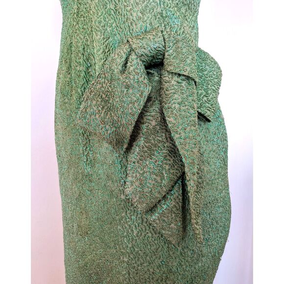 Vtg 60s Bombshell Green Brocade Lamé Halter Neck Cocktail Wiggle Dress, Sz 2 - Picture 7 of 14